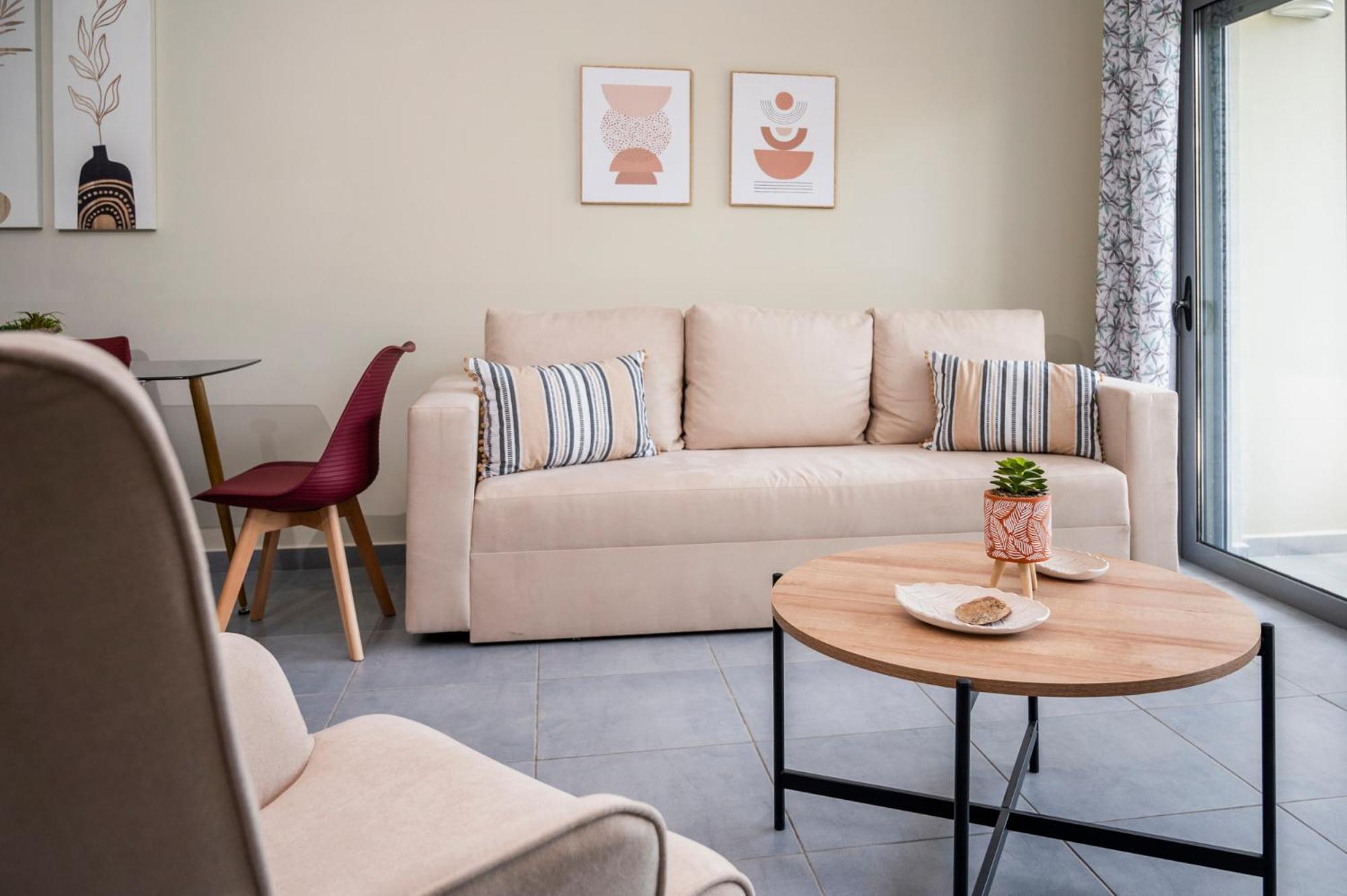 Oceanis Apartments Artémida Eksteriør bilde