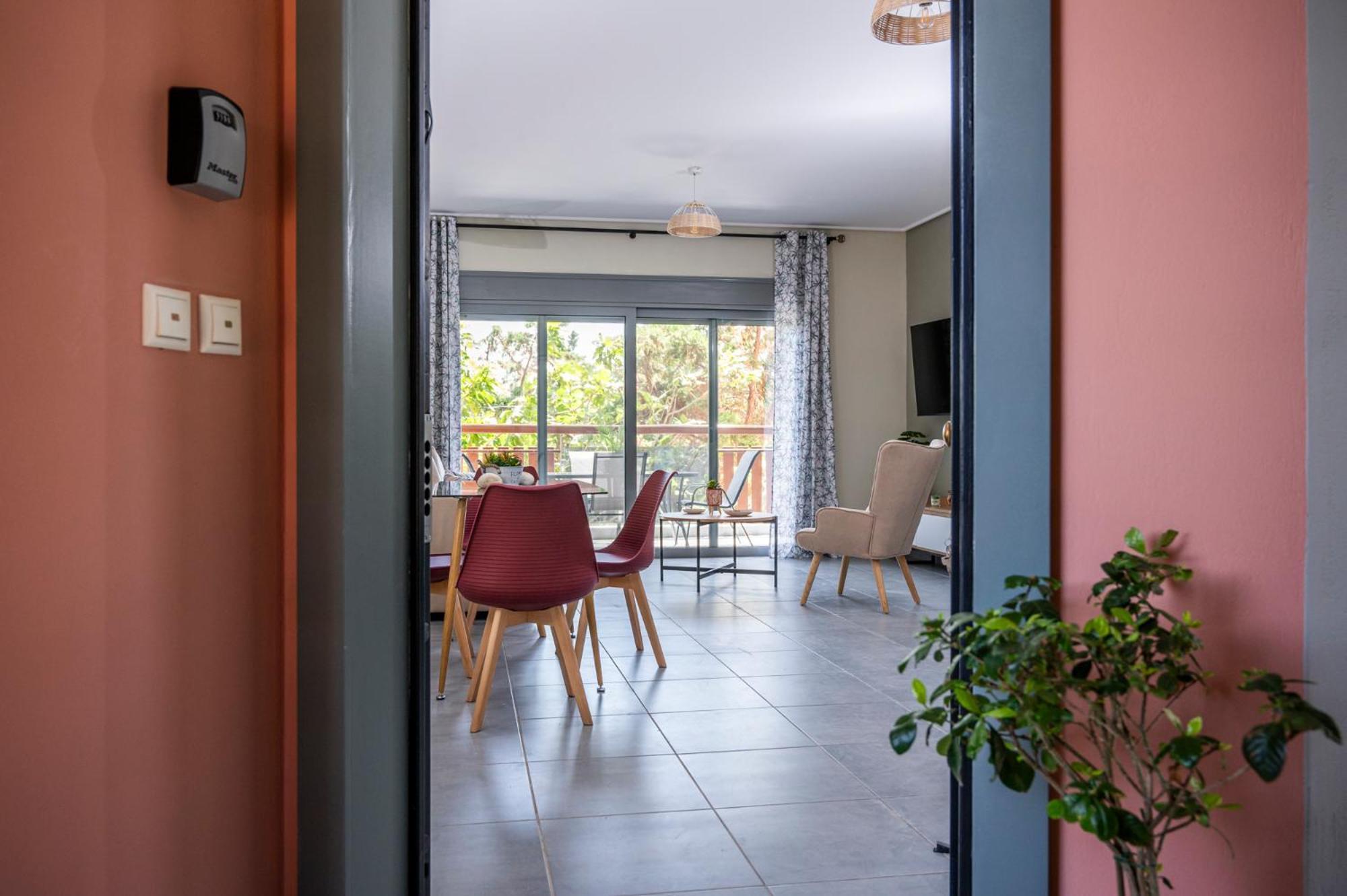 Oceanis Apartments Artémida Eksteriør bilde