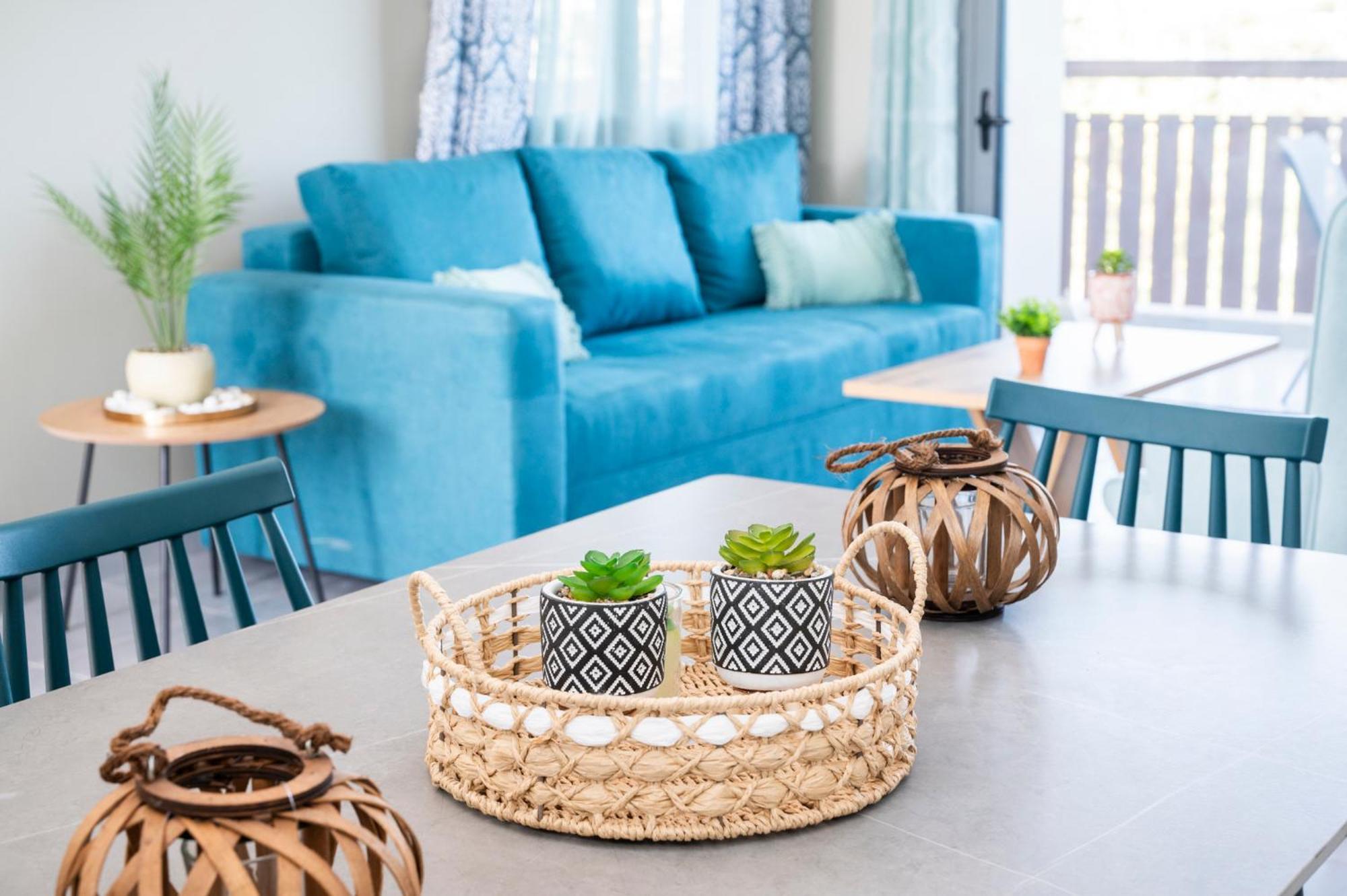 Oceanis Apartments Artémida Eksteriør bilde